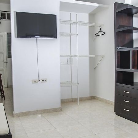 كالي Hostal Alameda المظهر الخارجي الصورة
