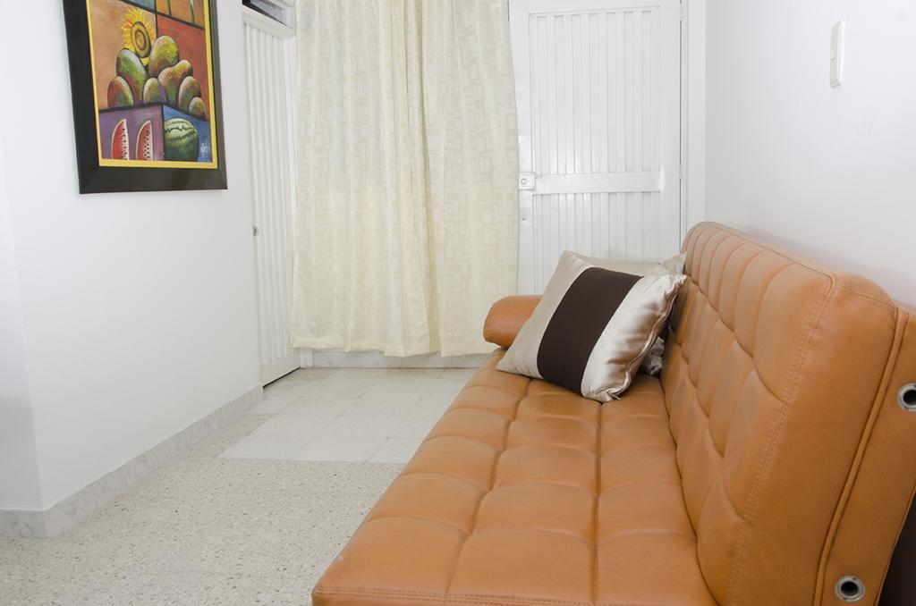 كالي Hostal Alameda الغرفة الصورة