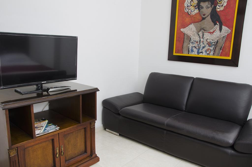 كالي Hostal Alameda الغرفة الصورة