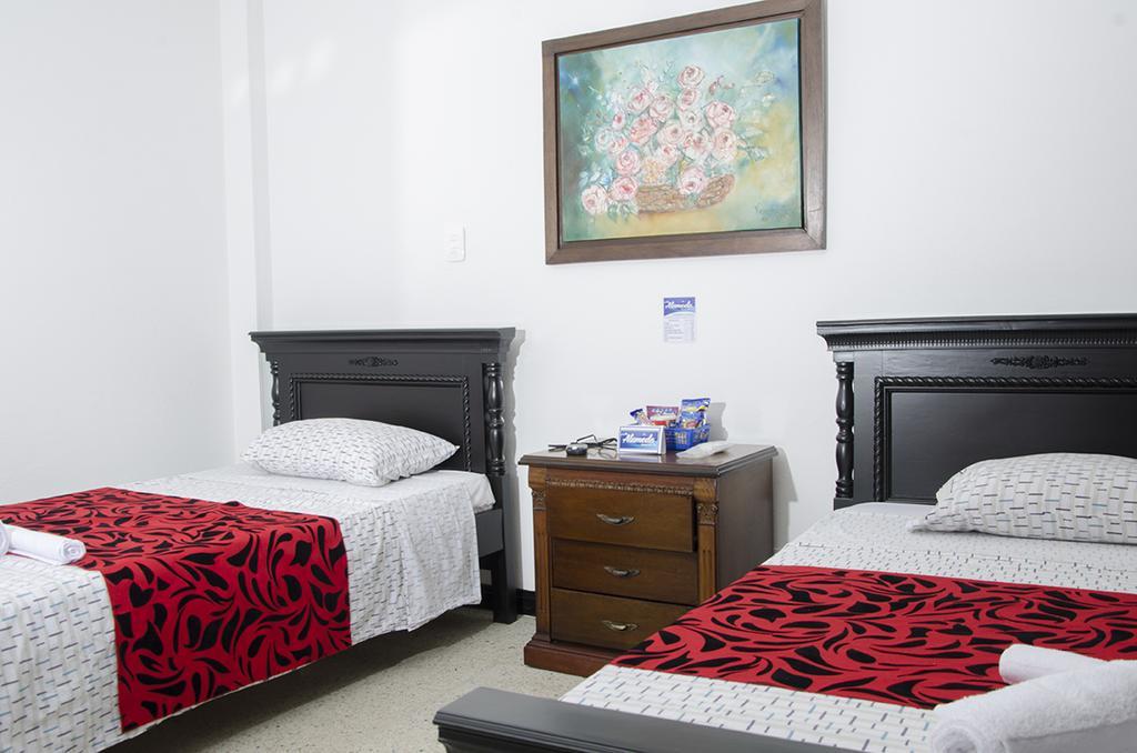 كالي Hostal Alameda الغرفة الصورة